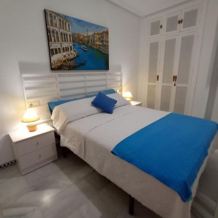 Kiana, La Barrosa Con Parking Y Piscina Apartment Chiclana de la Frontera Bagian luar foto